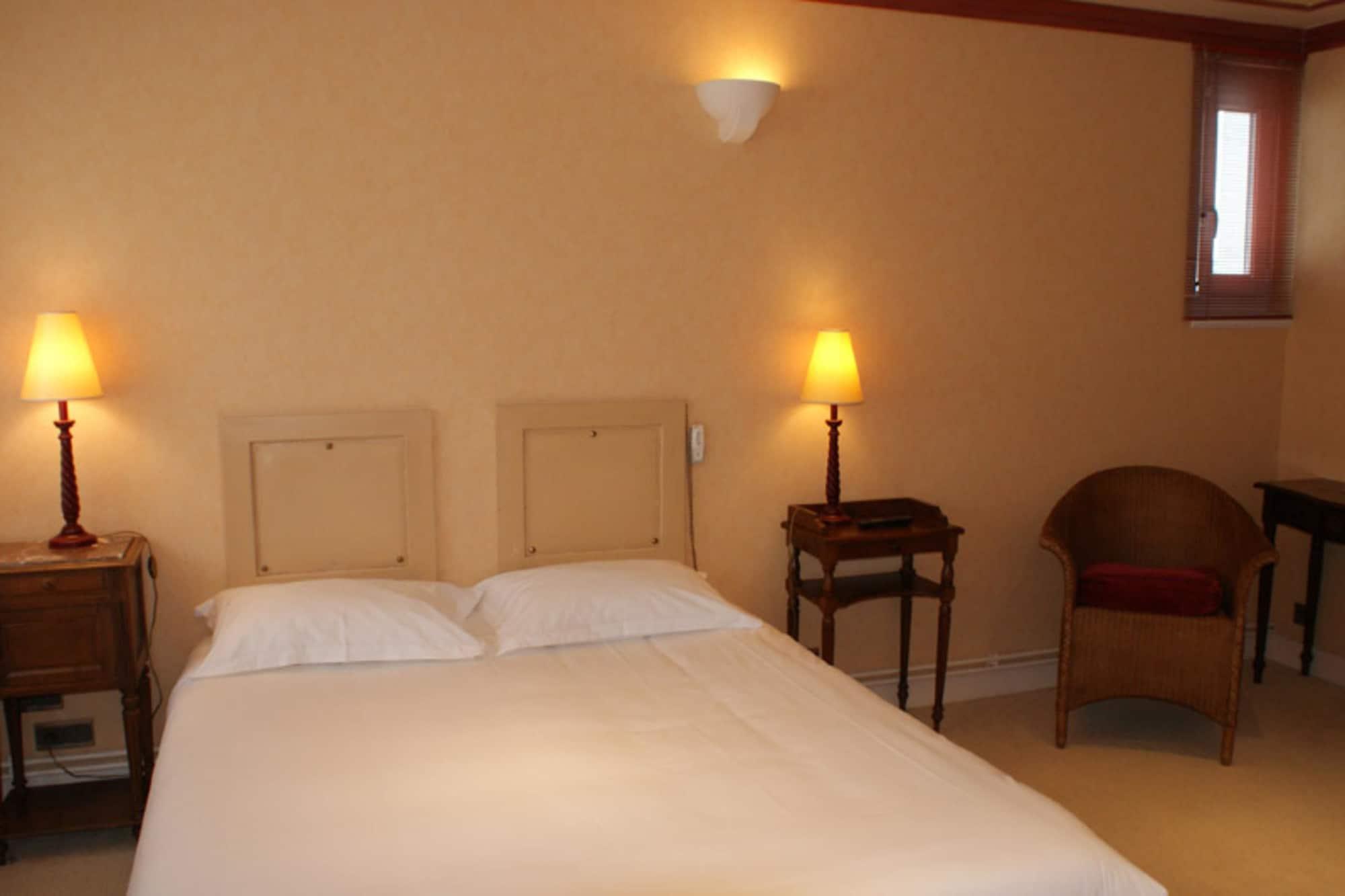 Auberge La Tomette, The Originals Relais Vitrac  Bagian luar foto