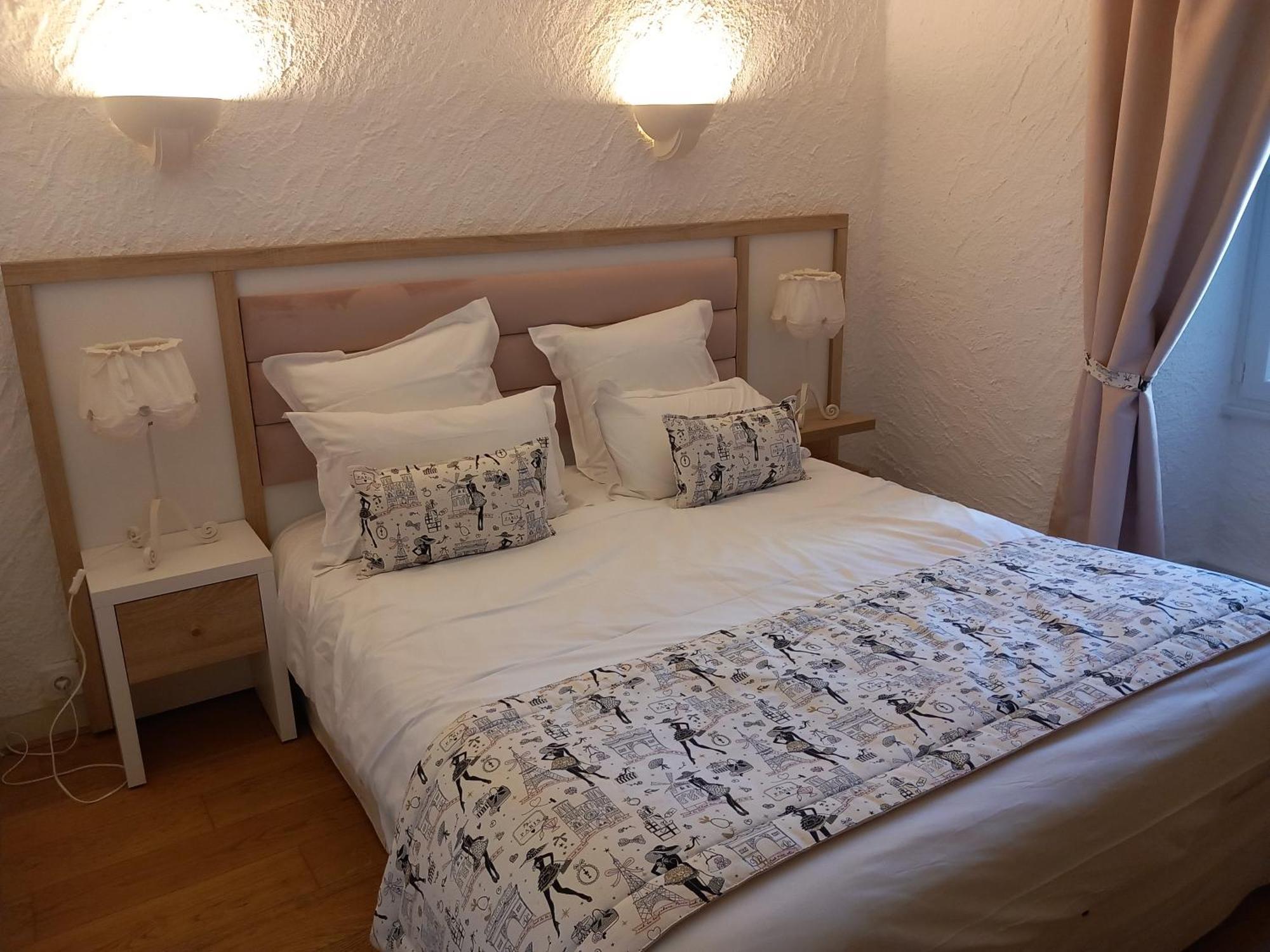Auberge La Tomette, The Originals Relais Vitrac  Bagian luar foto