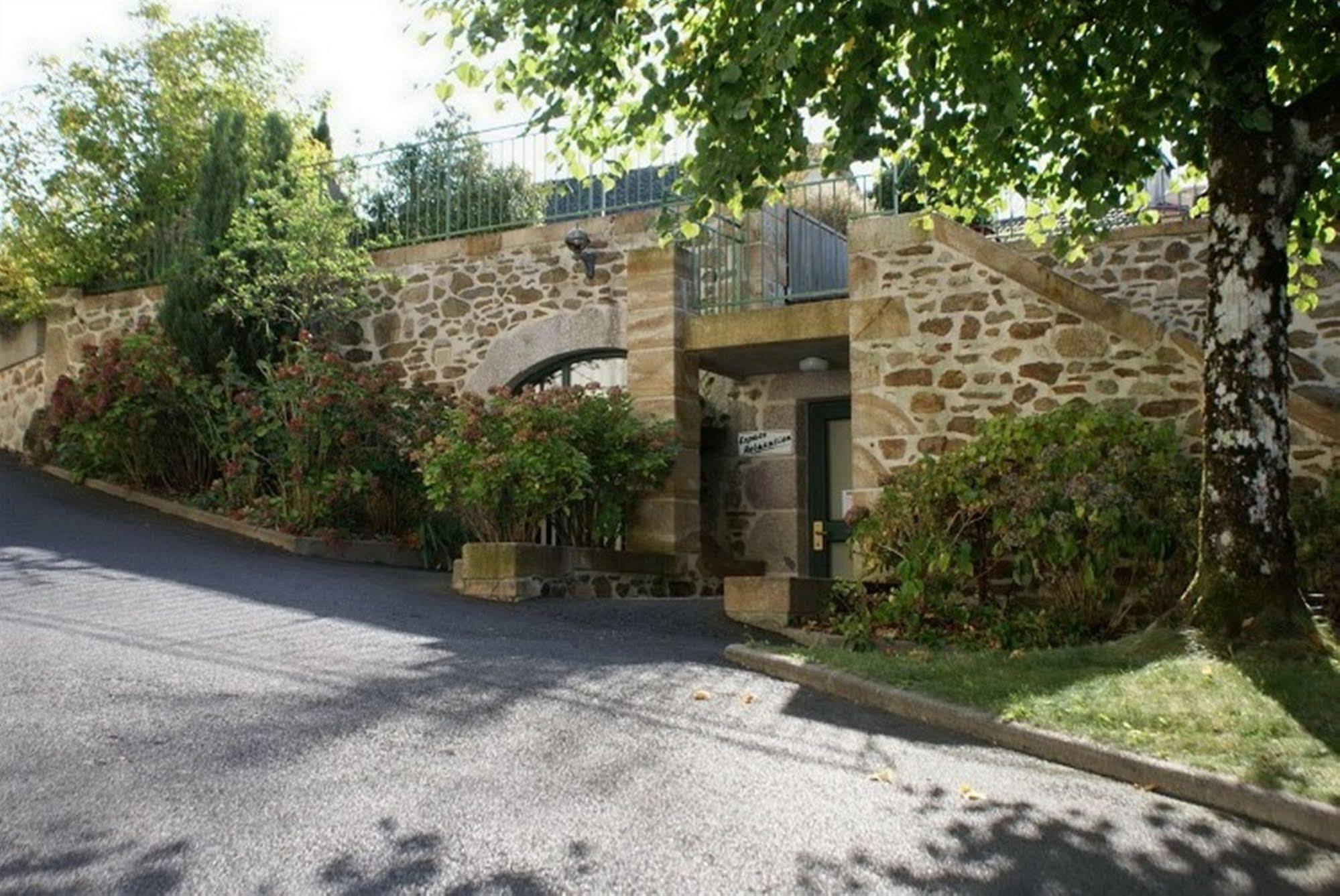 Auberge La Tomette, The Originals Relais Vitrac  Bagian luar foto