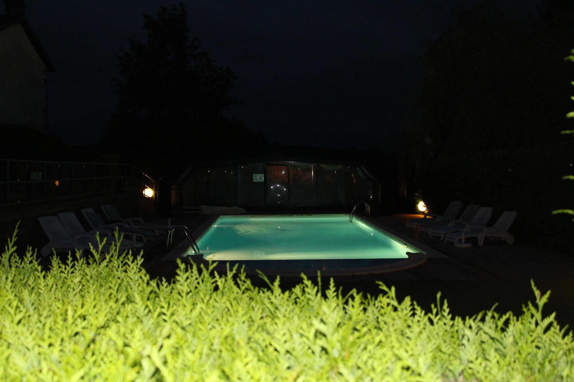 Auberge La Tomette, The Originals Relais Vitrac  Bagian luar foto