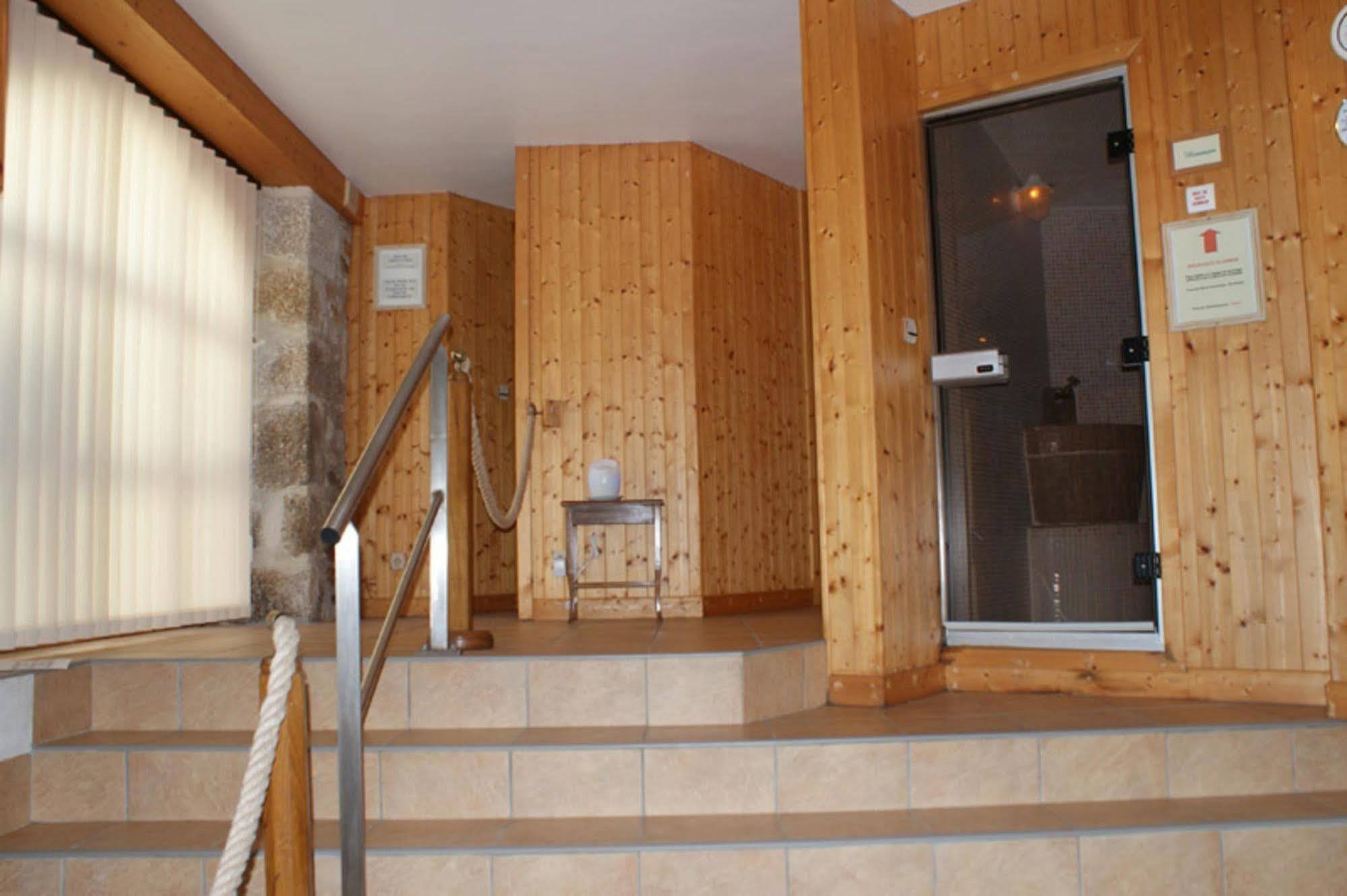 Auberge La Tomette, The Originals Relais Vitrac  Bagian luar foto