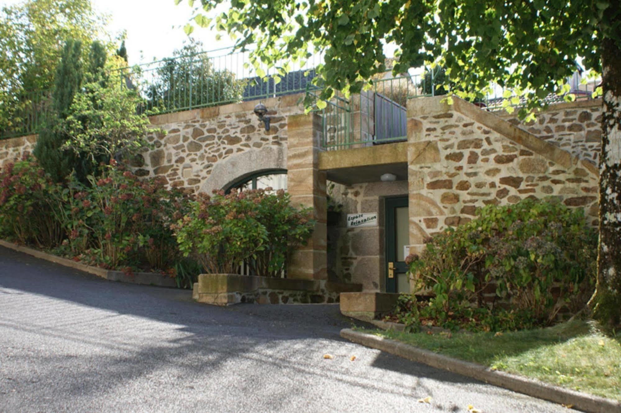 Auberge La Tomette, The Originals Relais Vitrac  Bagian luar foto